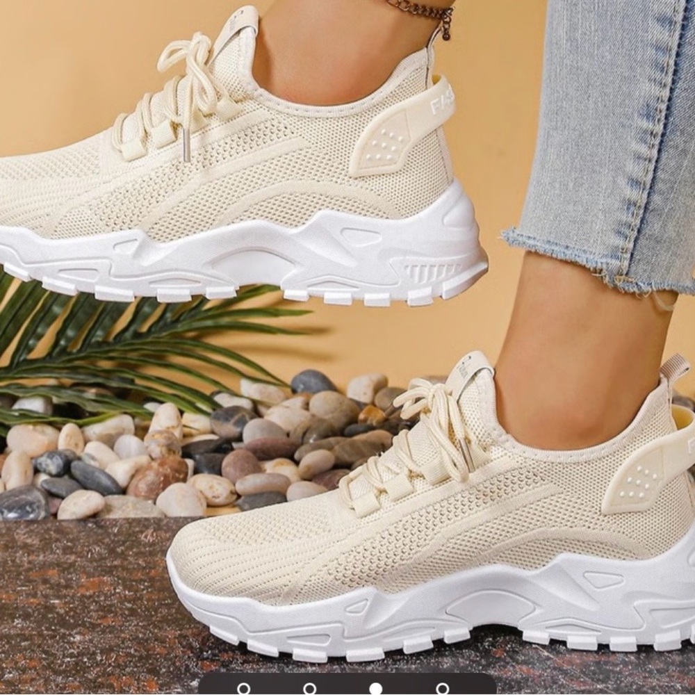 Women's Cream Sneakers
